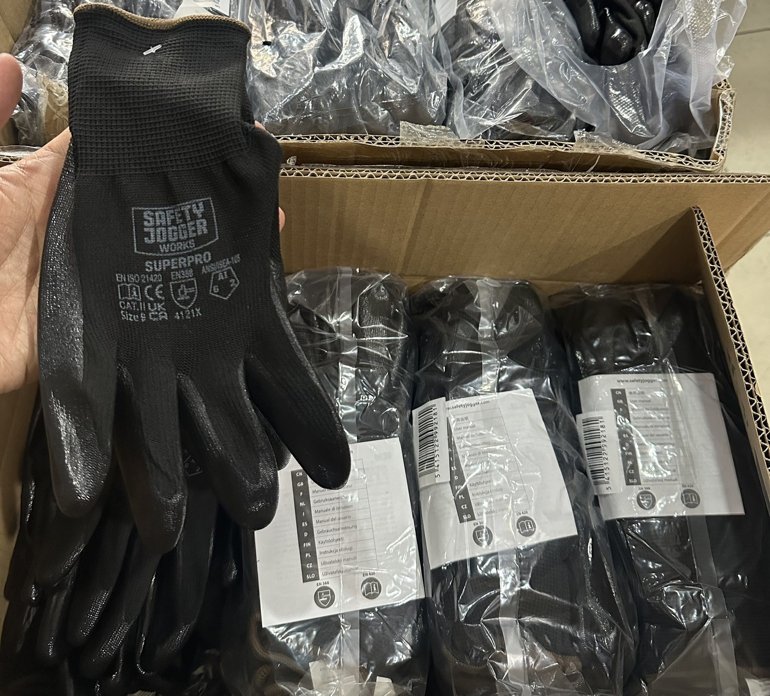 Găng tay bảo hộ lao động