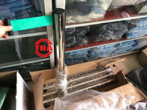 Cột chắn inox