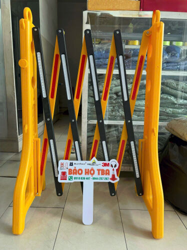 Hàng rào barie nhựa
